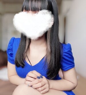RE (アールイー) かりん