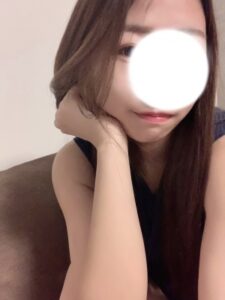 RE (アールイー) こまち