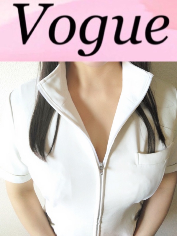 Vogue (ヴォーグ) 白石