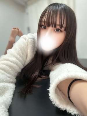 8mg (ハチミリグラム) りあ