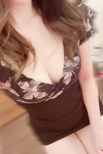 MADAME Papillon (マダムパピヨン) うらら