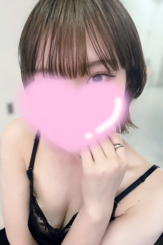 RESEXY (リゼクシー) 青山ひとみ