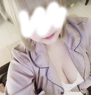 RESEXY (リゼクシー) 小鳥遊ゆの