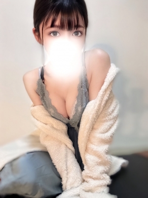 8mg (ハチミリグラム) りほ