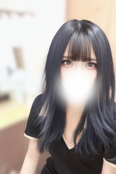 VENIRE (ヴェニーレ) るあ