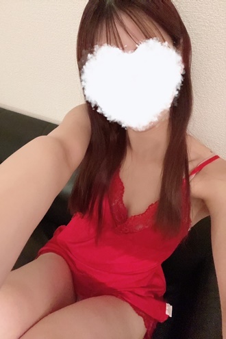First (ファースト) もか