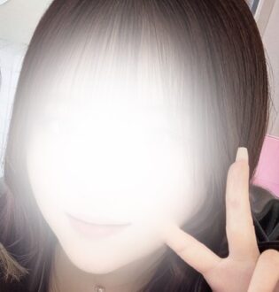 VENIRE (ヴェニーレ) なな