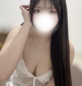 VENIRE (ヴェニーレ) もか
