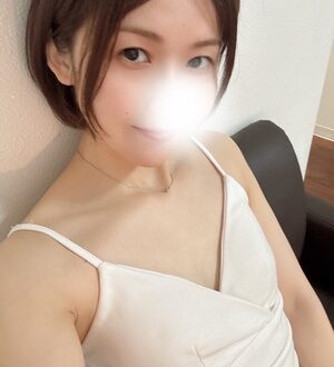 Mrs Crystal (ミセスクリスタル) 藤井