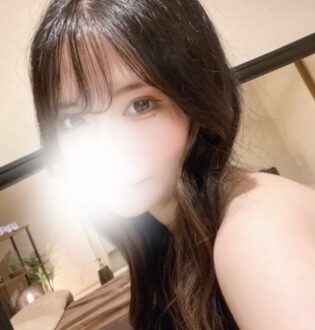 One chan (ワンチャン) 朝霧あやめ