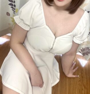 エミアス 浜松 萌奈