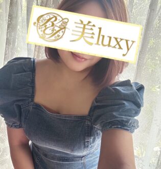 美luxy 藤川ひな
