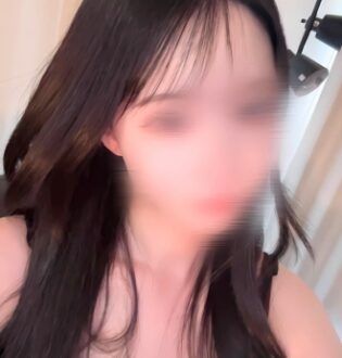 RESEXY (リゼクシー) 成瀬くるみ