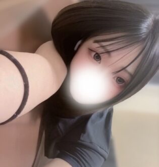 VENIRE (ヴェニーレ) りせ