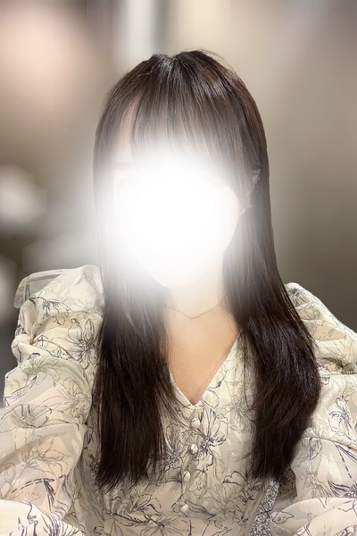 VENIRE (ヴェニーレ) ひとみ