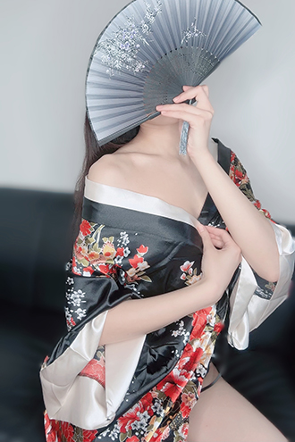 月詠 ちか