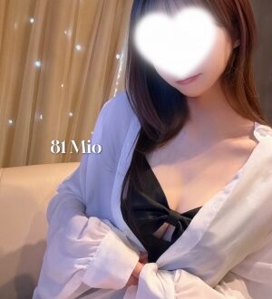 81 (エイティーワン) みお