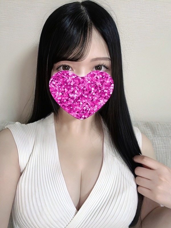 East Gate Salon (イーストゲートサロン) レナ