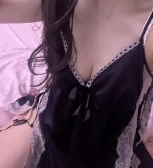 IRIS (アイリス) めい