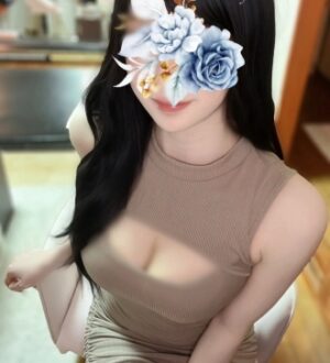 Sweet〜crea〜 (スウィートクレア) ゆい