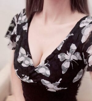 MADAME Papillon (マダムパピヨン) ゆり