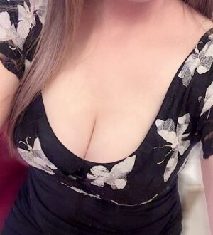 MADAME Papillon (マダムパピヨン) しいな