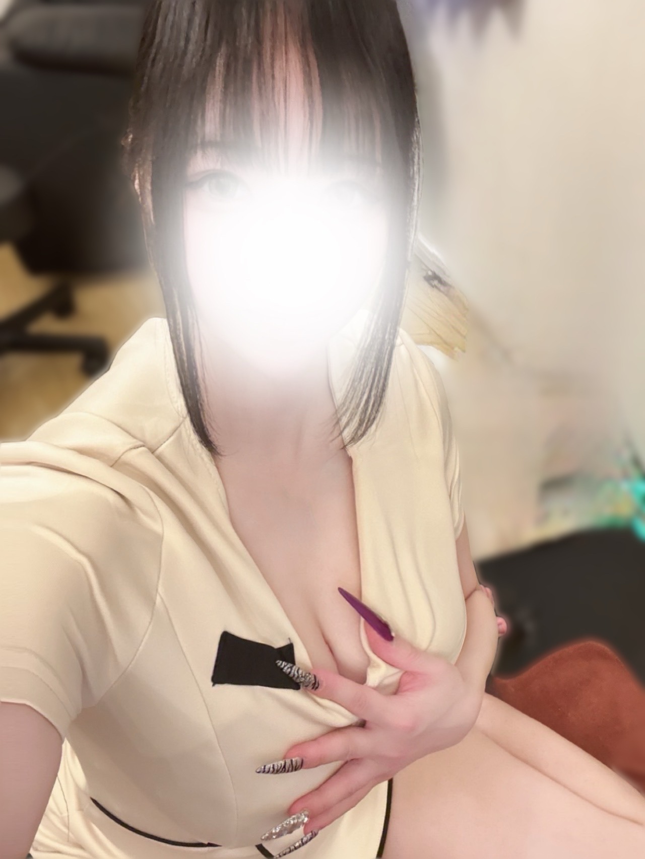 Sovrano (ソヴラーノ) HINA