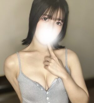 C-MOON (シームーン) ももか