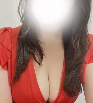 Mrs Crystal (ミセスクリスタル) 鈴華