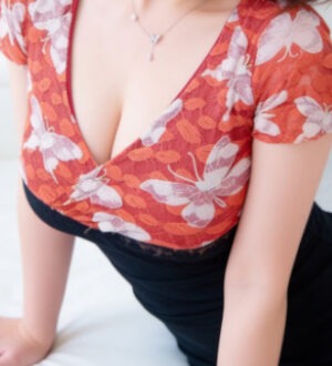 MADAME Papillon (マダムパピヨン) れい