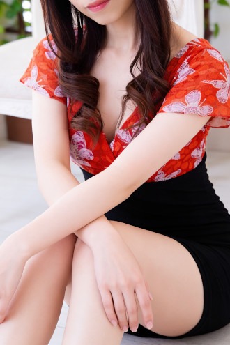 MADAME Papillon (マダムパピヨン) かなた